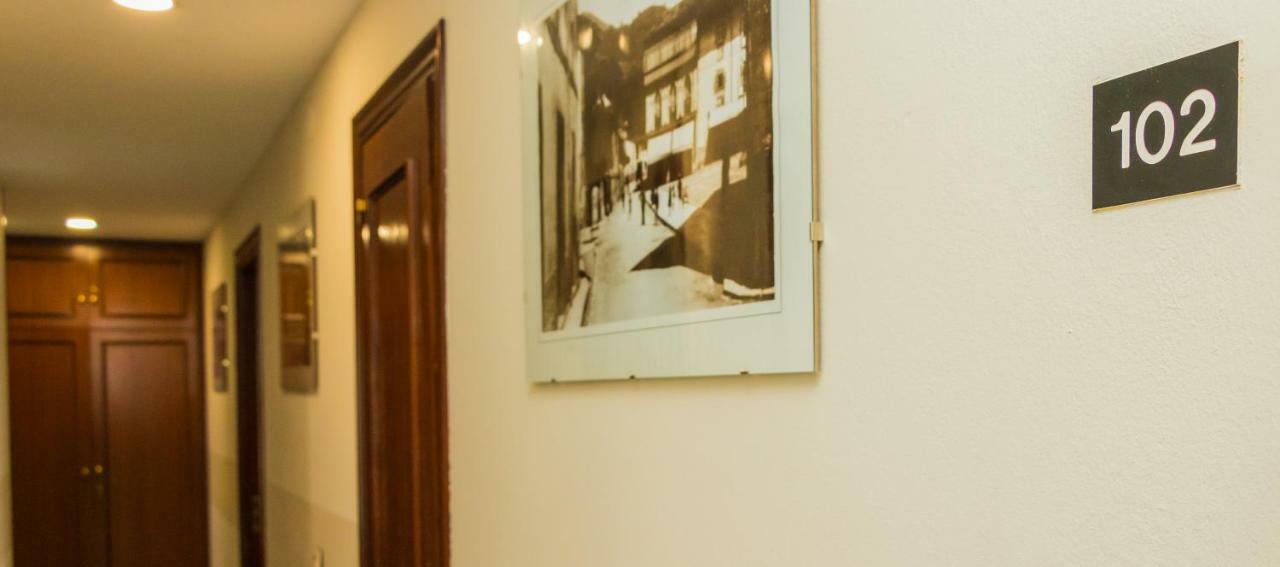 Hotel Plaza Cangas de Onis Ngoại thất bức ảnh