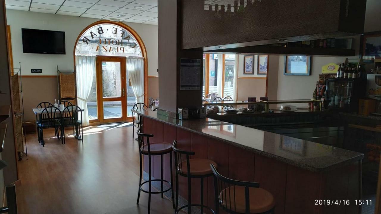 Hotel Plaza Cangas de Onis Ngoại thất bức ảnh