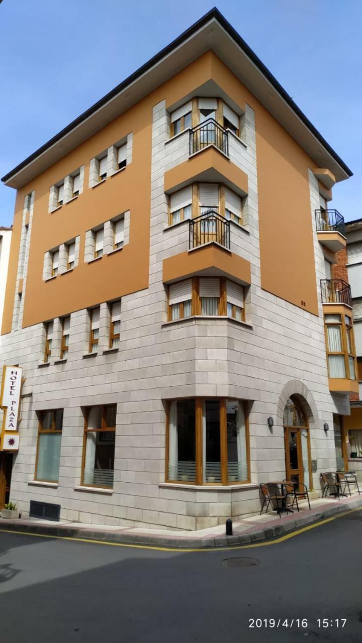 Hotel Plaza Cangas de Onis Ngoại thất bức ảnh